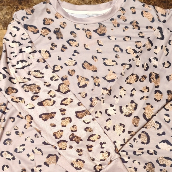 Pixi Lady Lilac Purple and Black Leopard Print Sweatshirt. - Picture 3 of 6